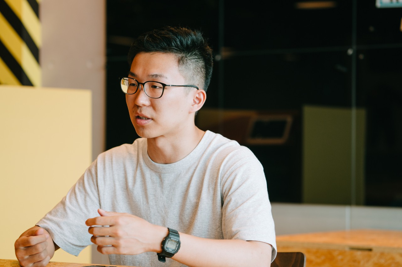 Dan Takahashi of the Cybozu editorial team at the Tokyo office